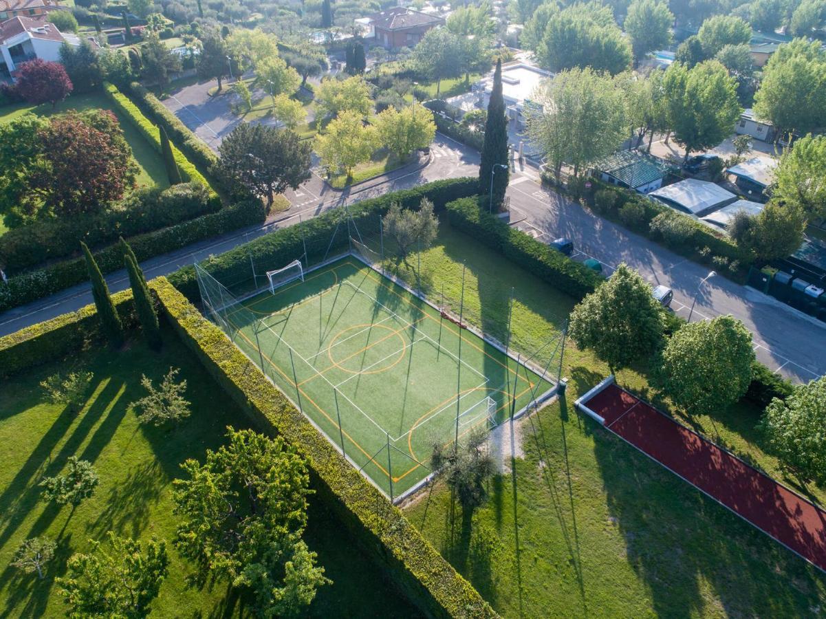 Camping Piantelle Moniga del Garda Exterior foto